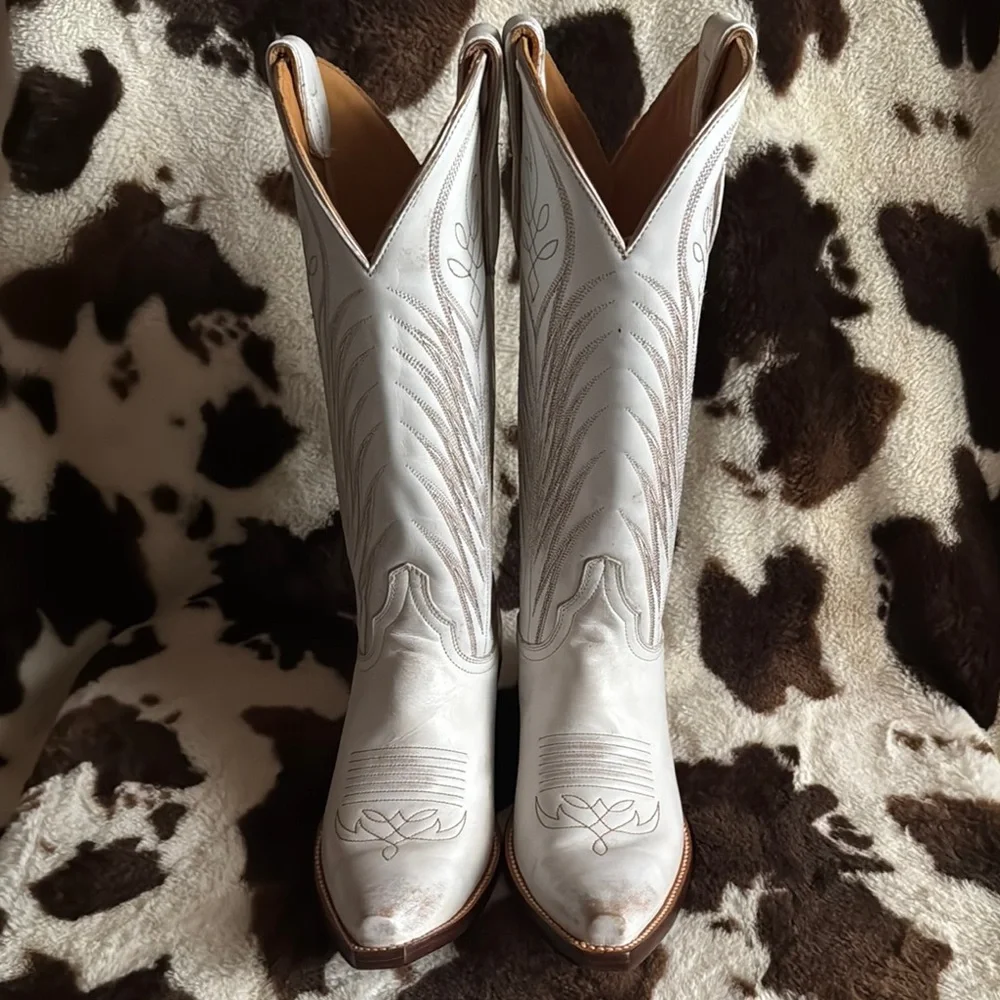 Old Gringo Women's White Distressed Western Boots - Picture 2 of 4